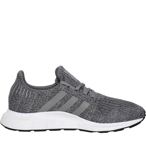adidas swift run heren grijs